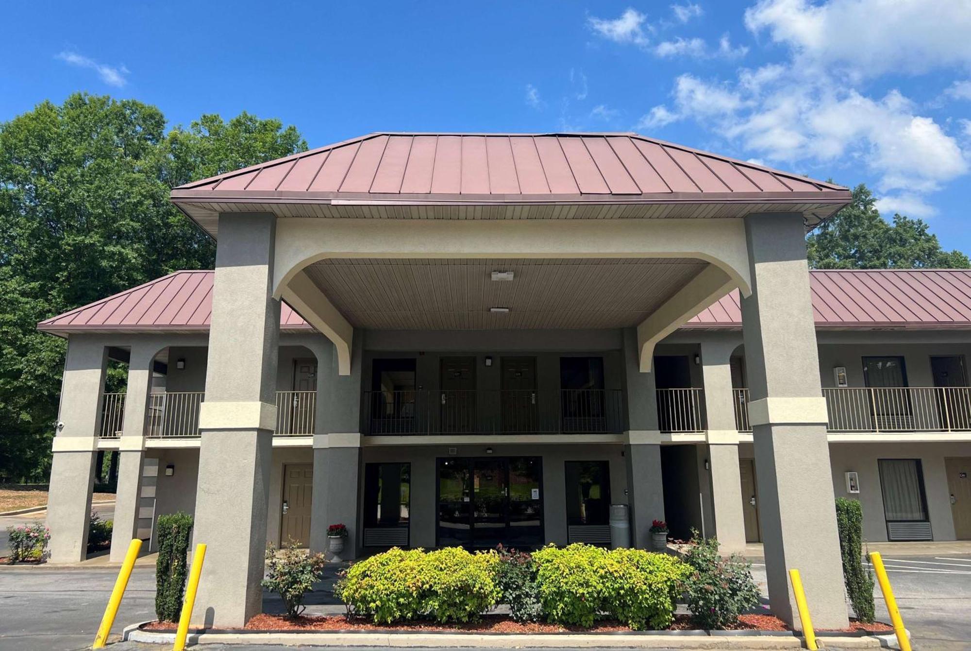 Motel Super 8 By Wyndham Decatur/Lithonia/Atl Area Esterno foto